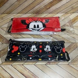 Disney Park Mickey & Minnie Mouse face mask and keychains